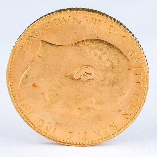 238 - An Edwardian 1910 full sovereign