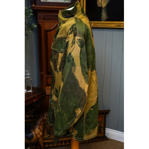 258 - Post War British Airborne Denison Smock. The label inside is dated 1966, size no 4. The name' Hilton... 