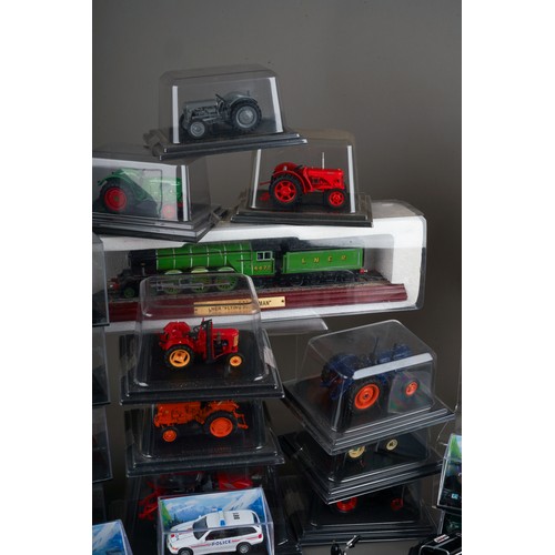 310 - Carama and others - boxed vehicles and Maisto unboxed motor cycles (q)