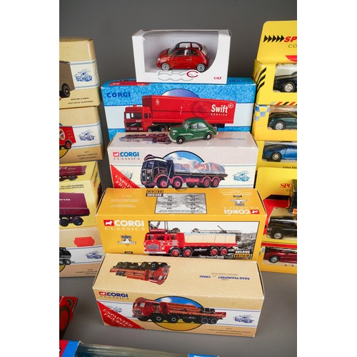 321 - A group of mixed modern diecast vehicles to include Corgi.  All boxed