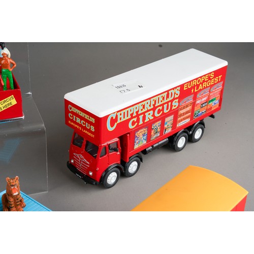 339 - Corgi Classics Chipperfield Circus Foden 8 wheel wagon (near mint, no box), together with 2 Code 3 B... 