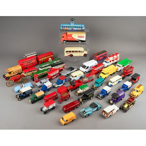 345 - A tray of various Corgi/EFE diecast model vehicles