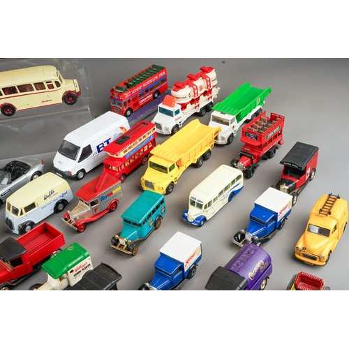 345 - A tray of various Corgi/EFE diecast model vehicles