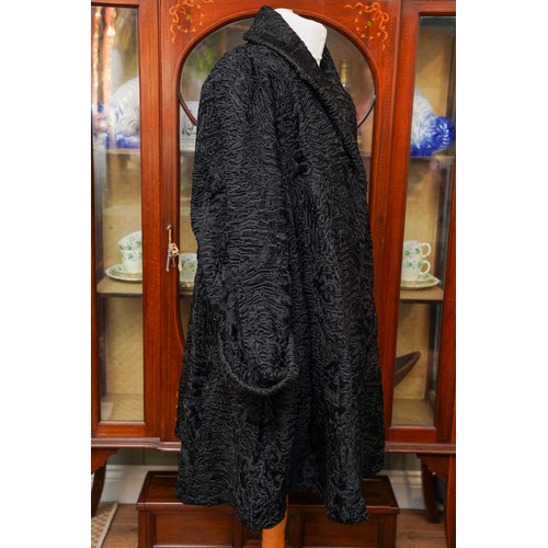 458 - 4 vintage ladies fur coats along with a leather long coat  and a Astrakhan black ladies coat (6)