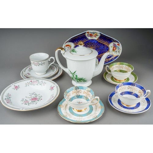 467 - Trisa porcelain part dinner service and a collection of various tea wares to include Spode, Bavarian... 