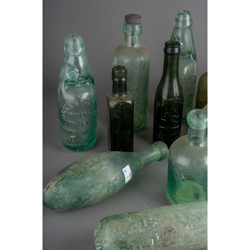 595 - Assorted vintage glass cob and other bottles (Q)