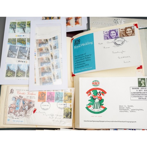 87 - A large stamp collection comprising of an album of mint presentation packs, 1990-4 approximately, a ... 