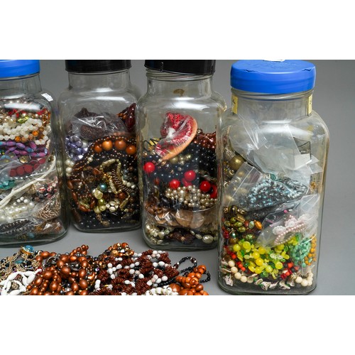 95 - Assorted costume jewellery mainly bead necklaces (6 JARS) 


TO BE VALUED