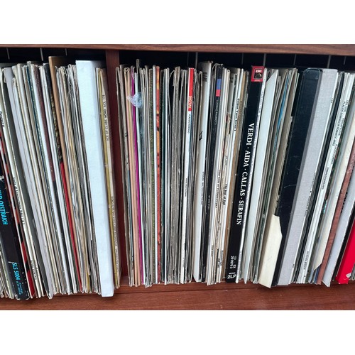 470 - Collection of classical LP's