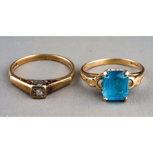 20 - A 9ct yellow gold and diamond chip ring, size N, 2.1g; together with a 9ct yellow gold and blue past... 