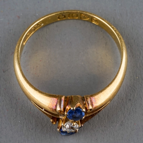 21 - A George V 18ct yellow gold sapphire and diamond ring, size L, gross weight approx 3.2g, hallmarked ... 