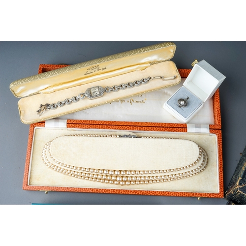 32 - Costume jewellery, including a Victorian silver graduated double albert watch chain with hardstone s... 