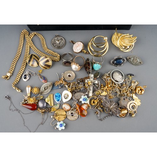 45 - Costume jewellery, including a 9ct yellow gold and pearl ring, size R1/2, approx 5.4g; a pair of 9ct... 