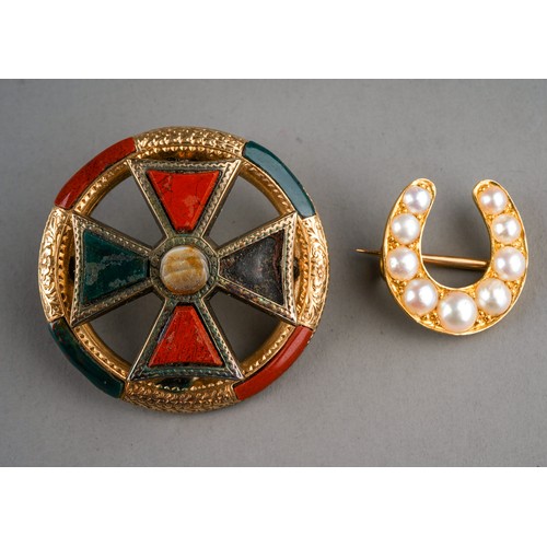 94 - A Scottish yellow metal and hardstone brooch, set with bloodstone and carnelian, approx 3cm dia, app... 