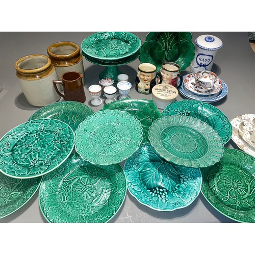 126 - Assorted ceramics to include: Rockingham pattern 1150 trio (cup, saucer and plate), five various egg... 