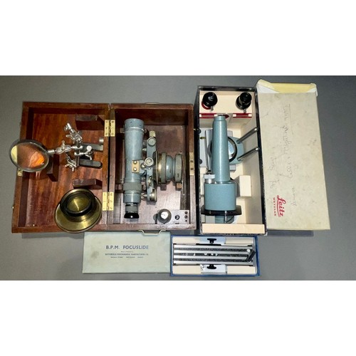 128 - Vintage Ernst Leitz boxed microscope; boxed B.P.M focuslide,  box A Thornton Manchester microscope e... 