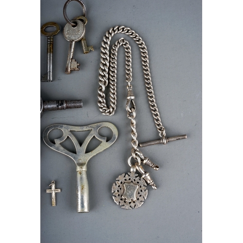 132 - An early 20th Century silver Albert chain, hallmarked approx .88 grams together with various keys, p... 