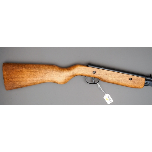 203 - Series 70 model 74 air rifle

.177 Series 70 model 74 air rifle

In good clean condition.