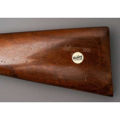 204 - Webley Mark 3 Air Rifle, .177 

In good condition with normal expected wear for its age.