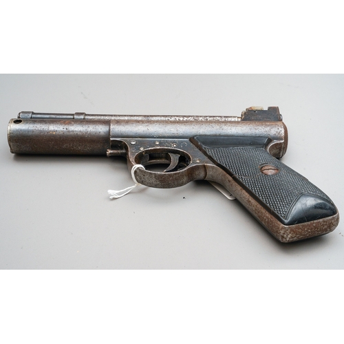 208 - Webley MK 1 Air Pistol

Made by Webley and Scott Ltd. Barrell slightly pitted and the trigger is loo... 