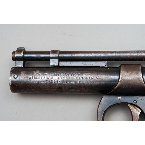 209 - Webley Junior 177 Air Pistol

Made by Webley & Scott of Birmingham.

Condition is good, slight pitti... 