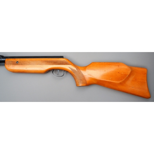 225 - Relum Tornado air rifle .22.

In excellent condition, complete with canvas carrying case