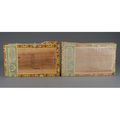 319 - A sealed box of twenty-five (25) Macanudo Corona, CLARO, hand Made in Jamaica, stamped to reverse to... 