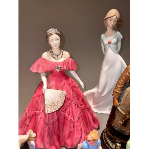 395 - Assorted ceramic figures to include: Royal Worcester Queen Elizabeth, The Queen Mother (with certifi... 