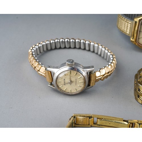 592 - A ladies Seiko gold-plated wristwatch, boxed; further assorted wristwatches (8)