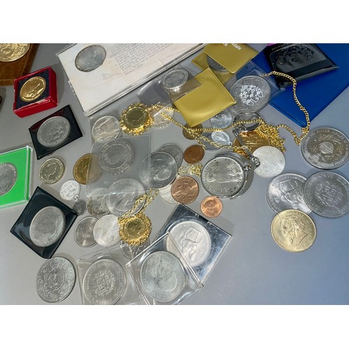 594 - Assorted coins, including commemorative, gold-plated; etc