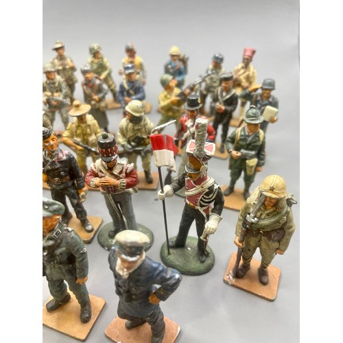 391 - A collection of del Prado cold painted lead soliders, Wellington and various 20th Century American, ... 