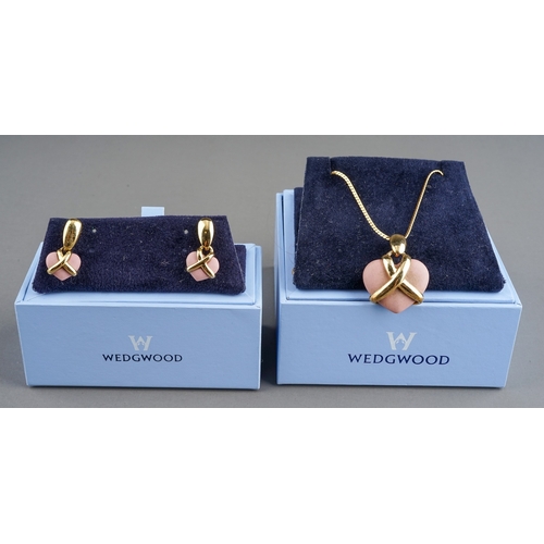 31 - A Wedgwood heart shape necklace and earring set, with pink heart-shaped jasperware in gold-plated mo... 