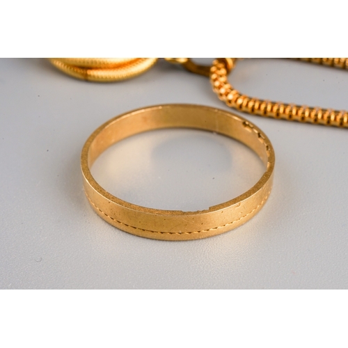 66 - A 9ct yellow gold box-link chain and pedant, gross weight approx 5g; a 9k gold fine chain, approx 0.... 