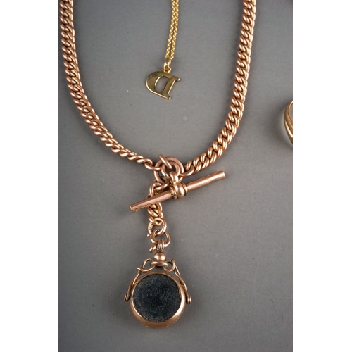 79 - Collection of 9ct gold jewellery to include 3 rings, watch albert chain with agate fob, and 2 chains... 