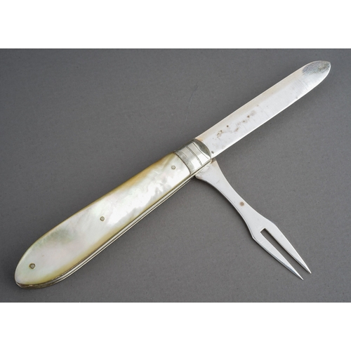 194 - A George V silver and mother-of-pearl combination fruit knife and fork, pivot action, vacant cartouc... 