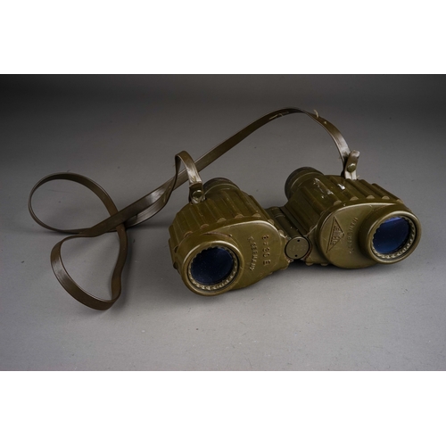 244 - Vintage Steiner West German military style armoured binoculars 8 x 30E, in good condition