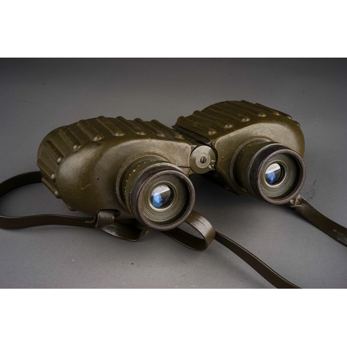 244 - Vintage Steiner West German military style armoured binoculars 8 x 30E, in good condition