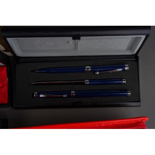 252 - A collection of various pens to include: vintage Stephen's fountain pen, the nib stamped Stephen's W... 