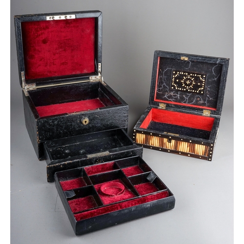 270 - An early 20th Century leather bound jewellery travelling case, the fitted interior with lift off sec... 