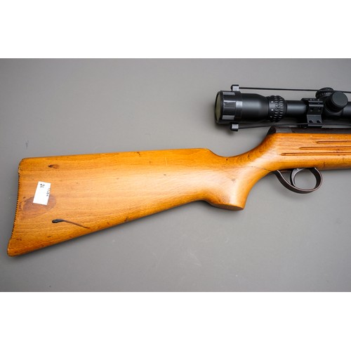 302 - BSA Meteor MK I .177 Cal. (4.5mm) Break Barrel Air Rifle serial number N8860. Circa 1959 to 1962. Wo... 