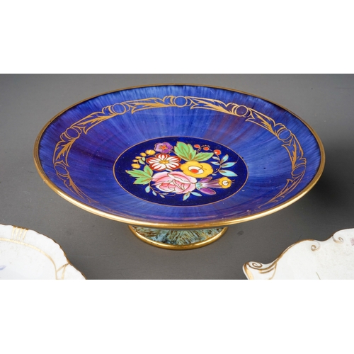 327 - A group of ceramics to include: Spode Copelands china bon bon dish the centre decorated with an Engl... 