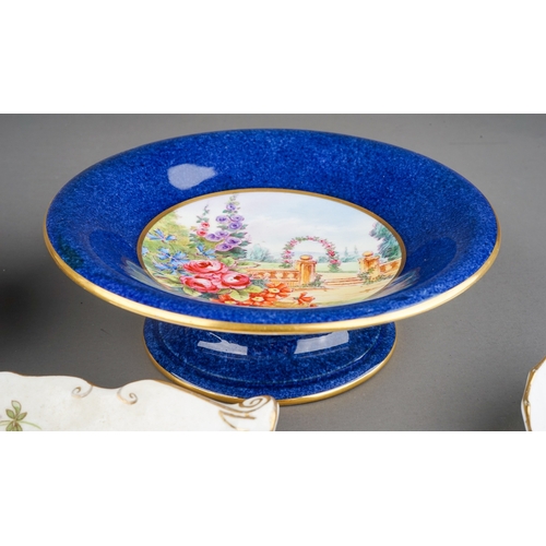 327 - A group of ceramics to include: Spode Copelands china bon bon dish the centre decorated with an Engl... 