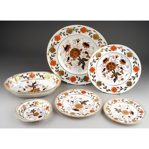 357 - A collection of six Royal Crown Derby pattern numbers A962 and 8687 to include serving bowl, dessert... 