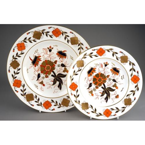 357 - A collection of six Royal Crown Derby pattern numbers A962 and 8687 to include serving bowl, dessert... 