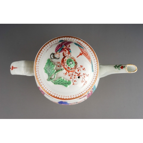 358 - A Worcester coffee pot and cover, circa 1775-80, decorated in the Mandarin Style with four figures, ... 