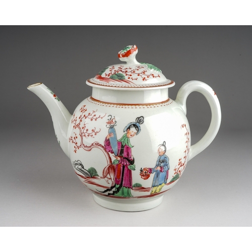 385 - A Worcester tea pot and cover, circa 1775-80, globular Famille Verte painted with Chinese woman hold... 