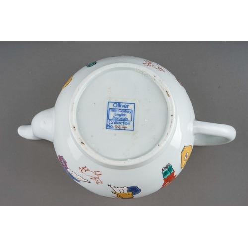 396 - A Liverpool Philip Christian teapot and cover, circa 1765, small globular decorated in the Mandarin ... 