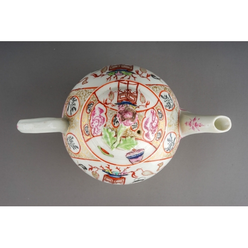 417 - A Worcester teapot and cover, circa 1770-1775, small globular decorated in the Mandarin style, oval ... 