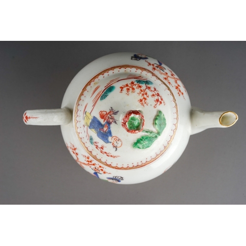 424 - A Worcester teapot and cover circa 1775-80, small globular Famille Rose painted with a Chinese Woman... 