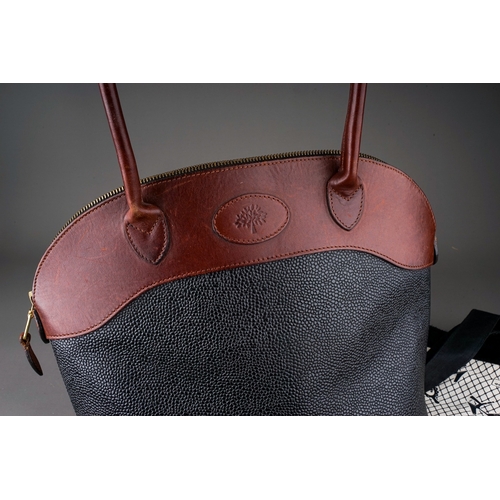 145 - A Mulberry style handbag, the black leather effect and dark brown leather trim exterior with checked... 